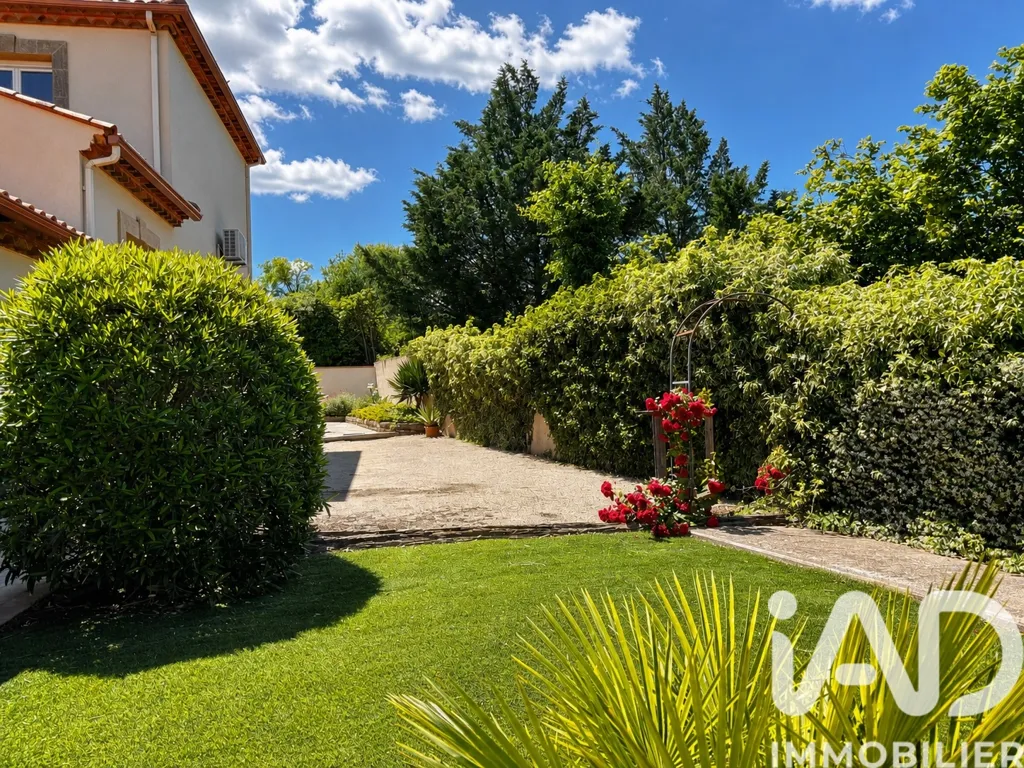 Aed - Villa with Pool near Béziers