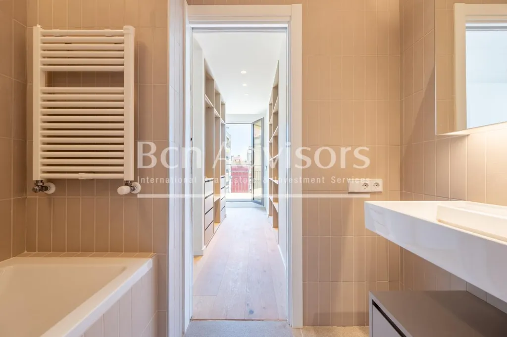 Vannitoad - Duplex Penthouse with Terraces in Dreta de l'Eixample
