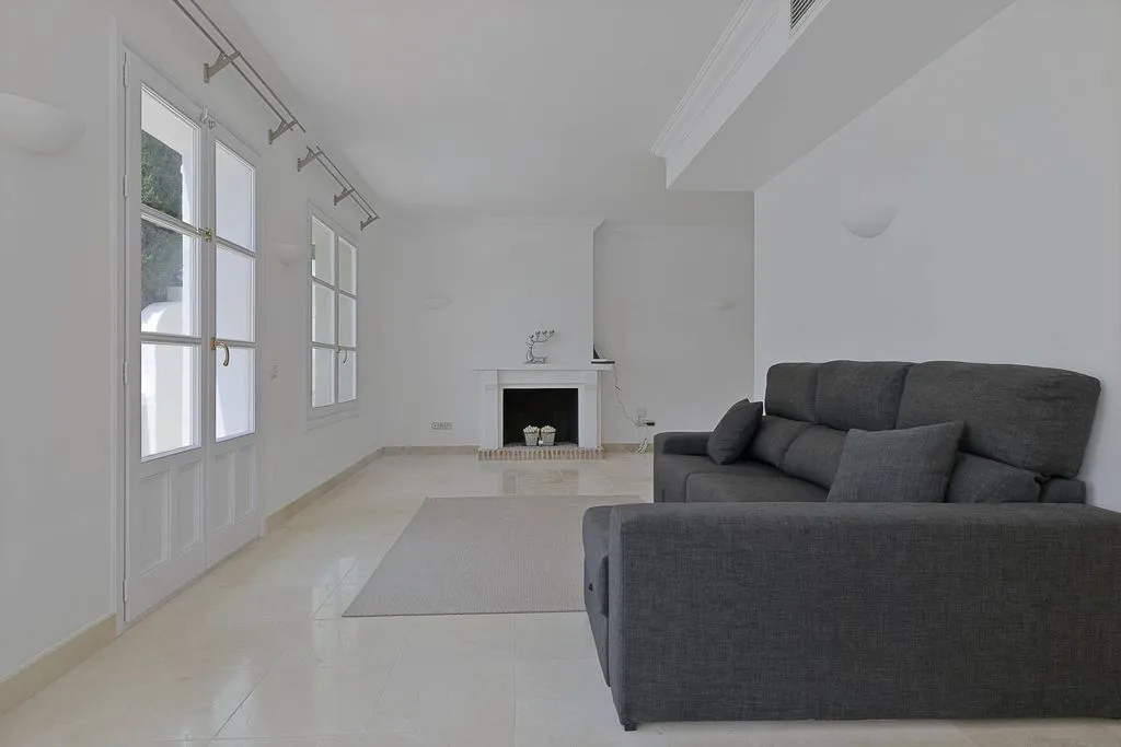 Living Room - Newly Built Villa with Mountain Views in Benahavís