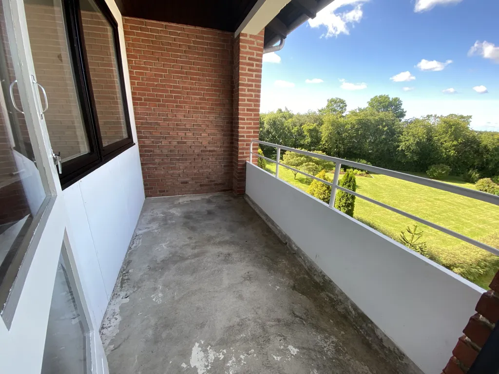 Rõdu - Renovated Apartment with Balcony in Denmark