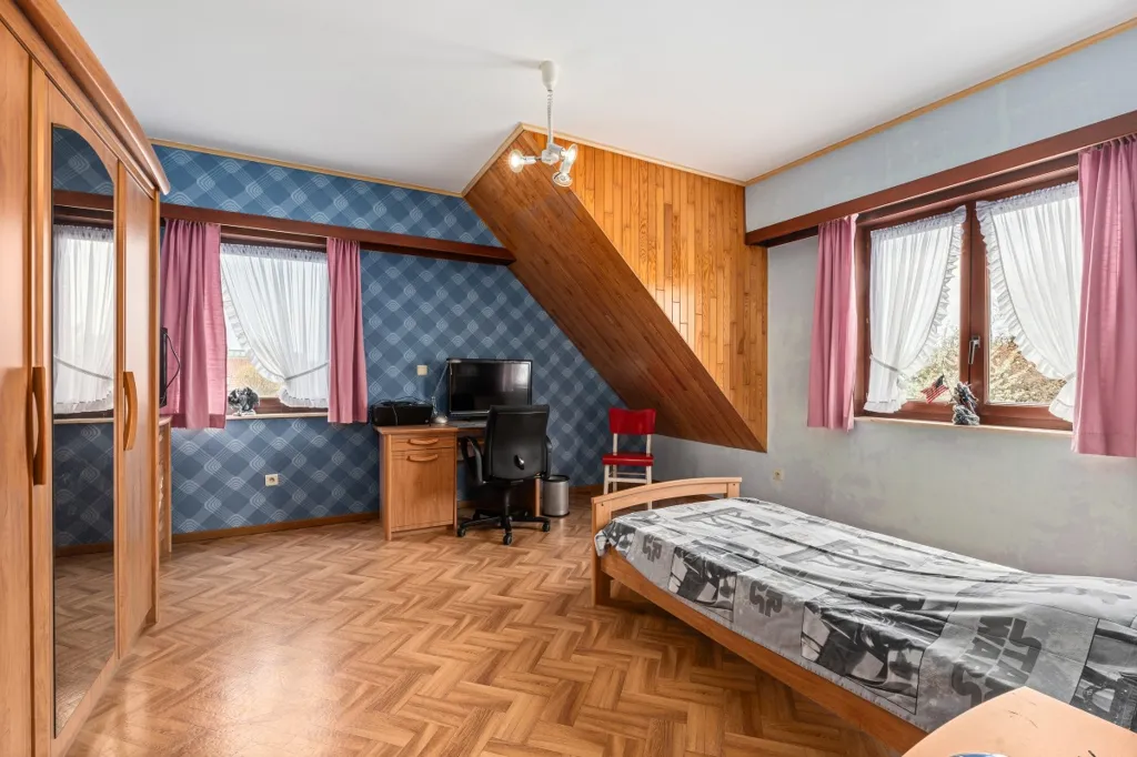 Chambres - Maison Individuelle avec Grand Jardin à Temse