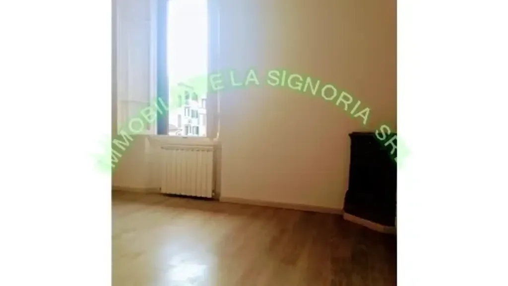 Soggiorno - Appartamento con balcone nel centro di Firenze