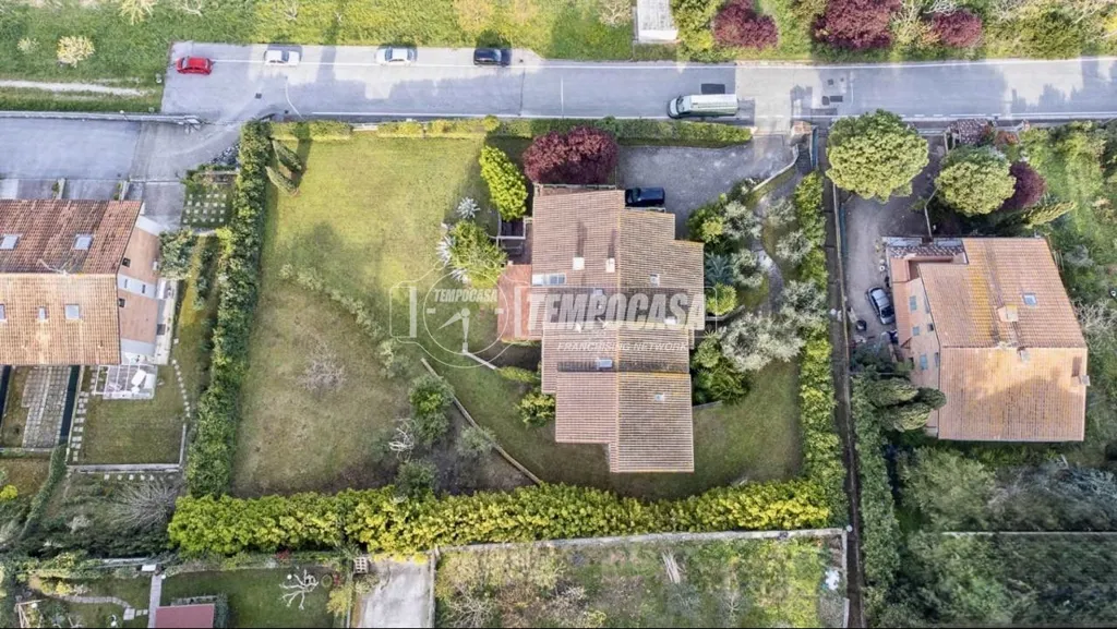 Vue aérienne - Elegant Villa with Two Units in Camerata Picena
