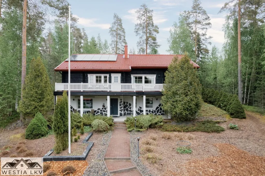 Vista aerea - Contemporary Timber House with Balcony in Hyvinkää