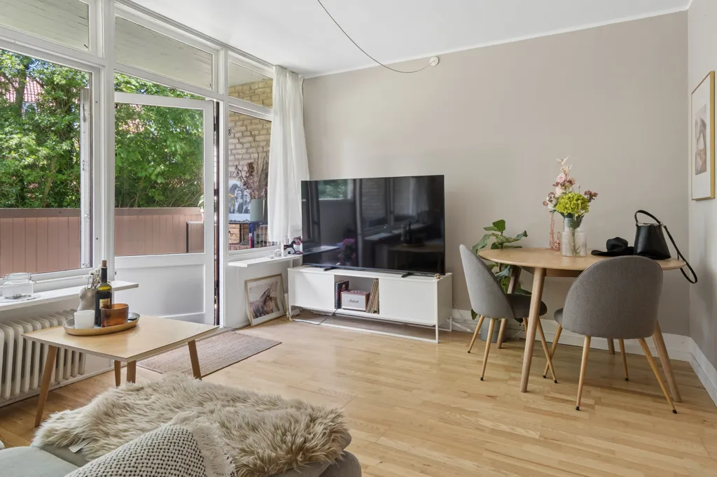 Elutuba - Central Flat with Optimal Space in Taastrup