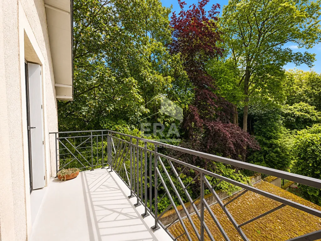 Rõdu - Loft Duplex with Balcony in Orléans