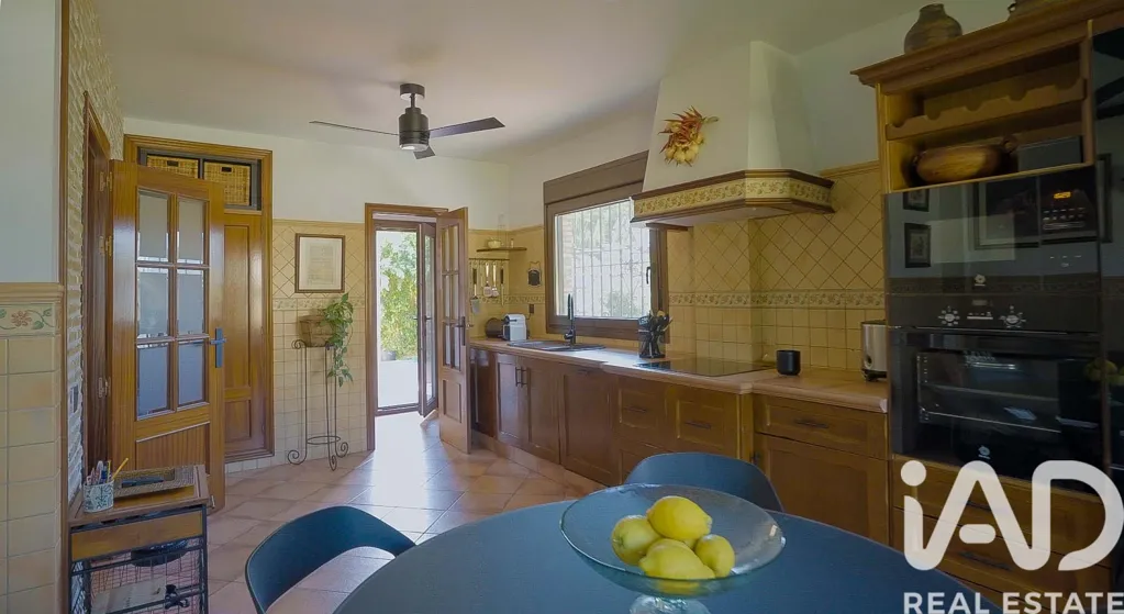 Cuisine - Rustic House with Golf View in Huelva