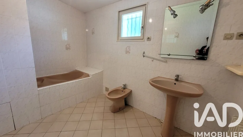 Maison 5 pièces à La Roche-Chalais