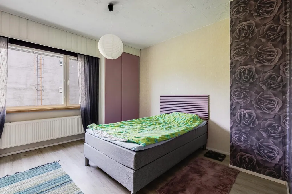 Camere da letto - Modern Flat with Balcony in Mersea Location