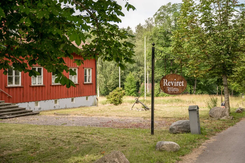 Välivaade - Multi-Use Property with Historic Charm in Borgvik
