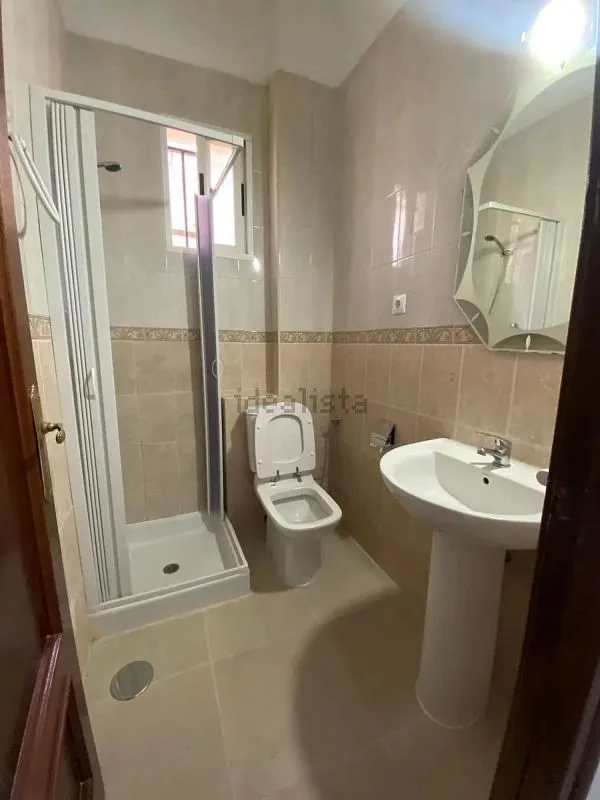 Vannitoad - Bright Ground Floor Flat in Tres Olivos