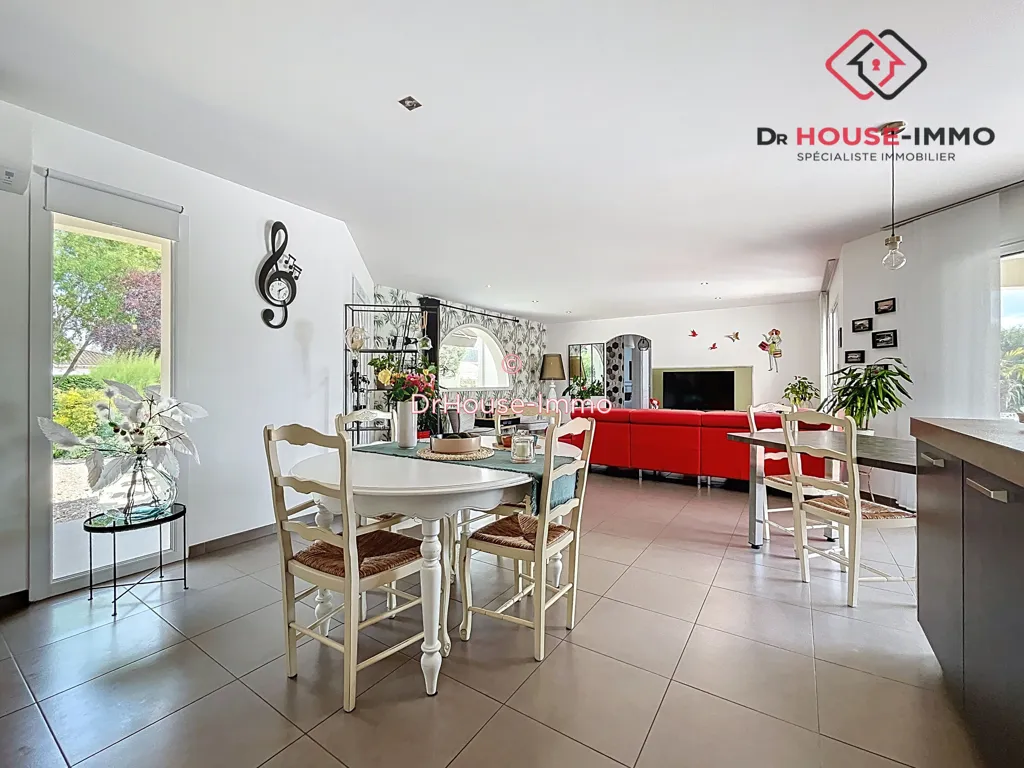 Sala da pranzo - Villa with Pool in Saint-Léon-sur-l'Isle