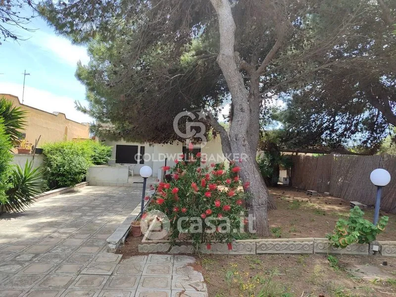 Aed - Seaside Villa with Garden in Brindisi