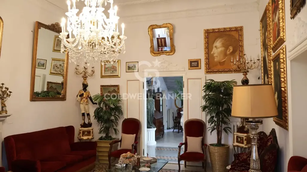 Elutuba - Historic Villa with Garden in Filottrano