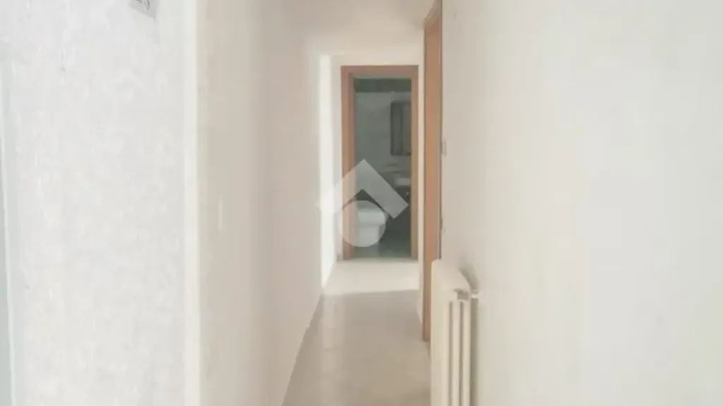 hallway_entrance