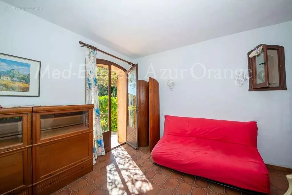 Chambres - Villa Luxueuse avec Vue Mer à Grimaud