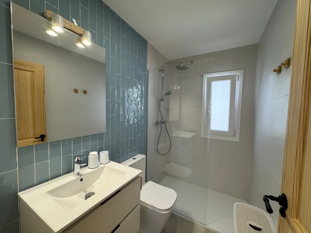 Vannitoad - Renovated Villa with Sea View in Moraira