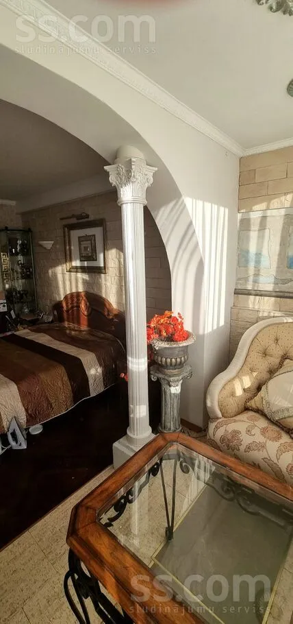 Soggiorno - 3-Bedroom Flat with Unique Layout in Olaine