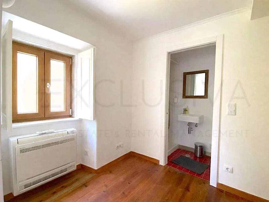 Stanze - Triplex Flat with Beach Proximity in Cascais