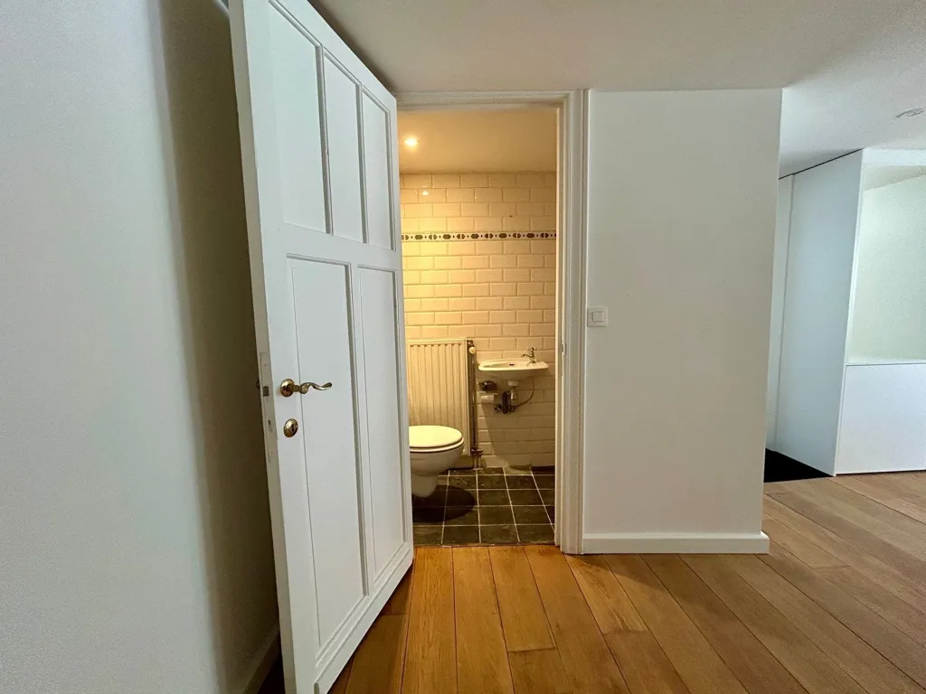 Salles de bain - Appartement Spacieux sur les Quais de l'Escaut à Anvers