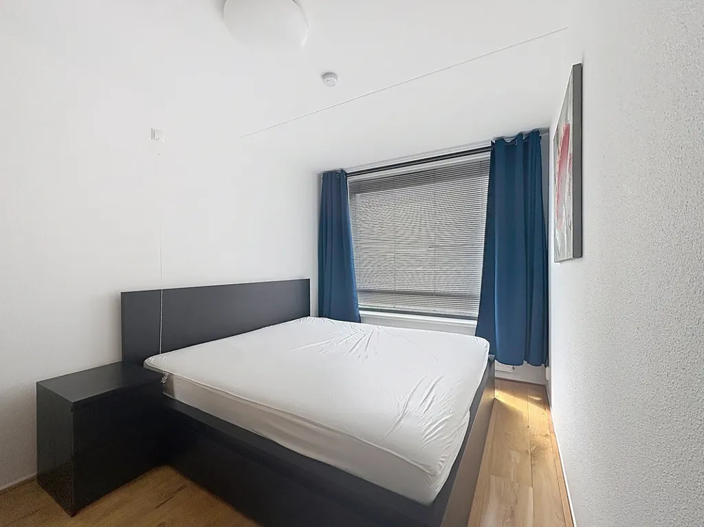 Chambres - Light and Spacious Apartment in Haarlem