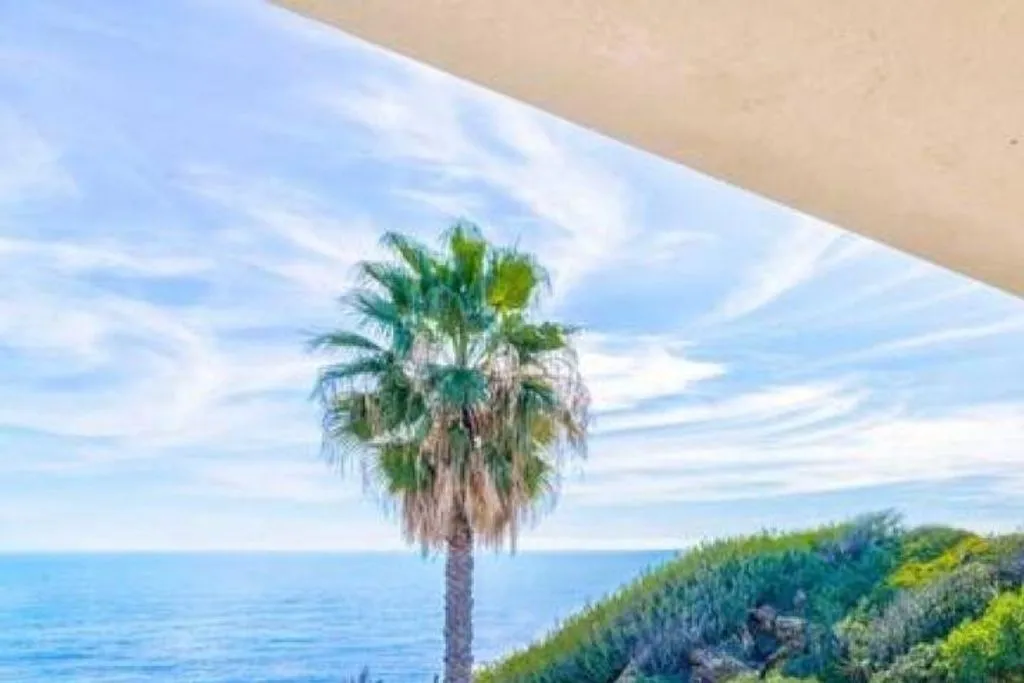 Terrasse - Seaside Villa with Private Beach in Estepona