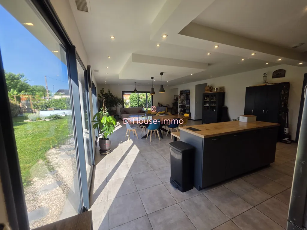 Köök - Contemporary House with Pool in Gaillac