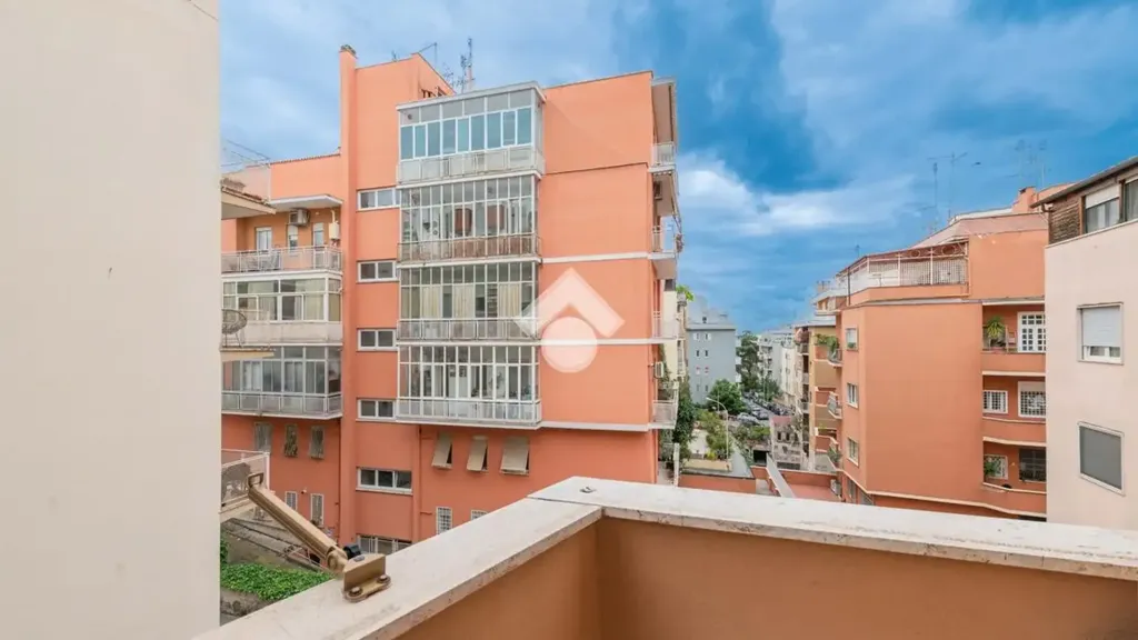 Balcon - Apartment with Triple Exposure in Balduina, Rome