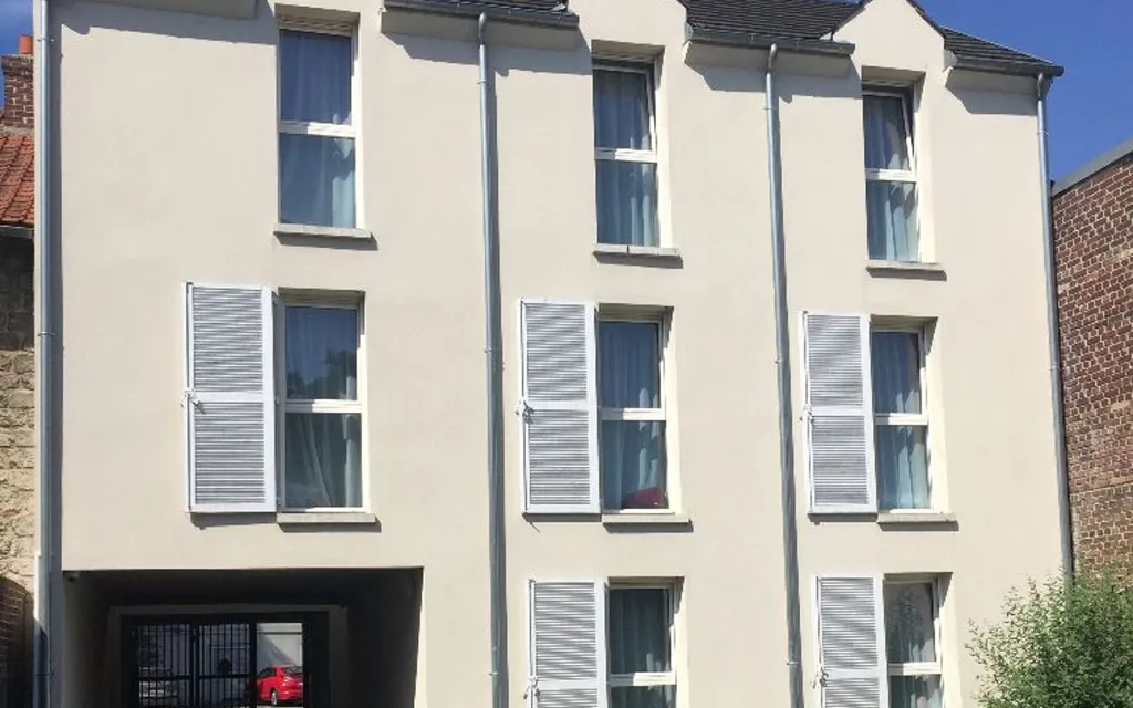 Välivaade - Meubled Studio with Parking in Compiègne