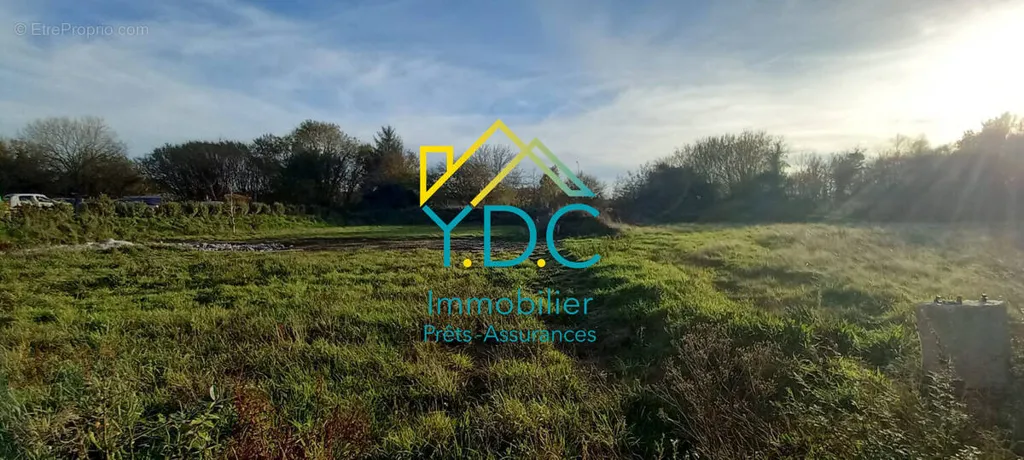 Aed - Constructible Plot with 500 m² in Motteville