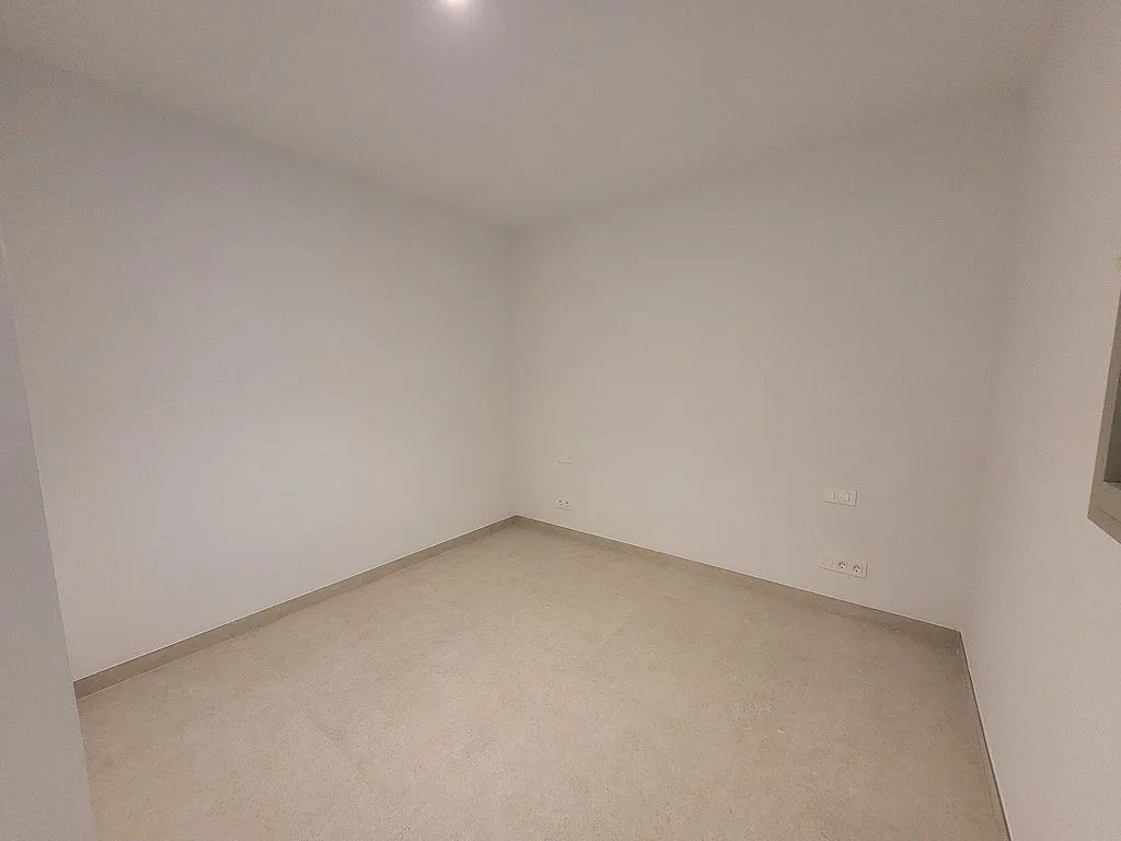 Pièces - Ground Floor Flat with South Terrace in Platja Gran