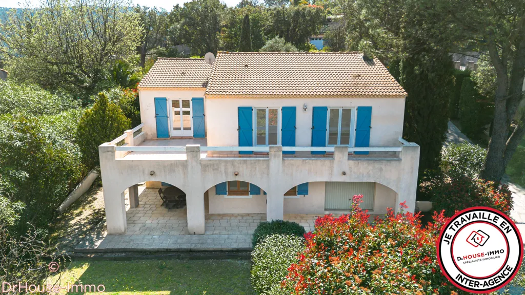 Vue aérienne - Maison avec Terrasse à Arcades dans Domaine Privé à Cogolin