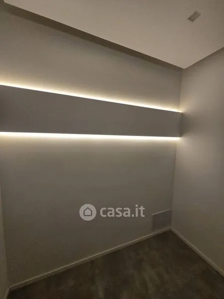 Esik - Modern Bilocale with Balcony in Caserta