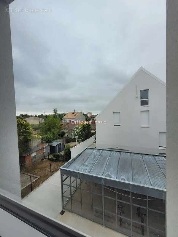 Rõdu - Duplex Apartment with Garden in Pessac