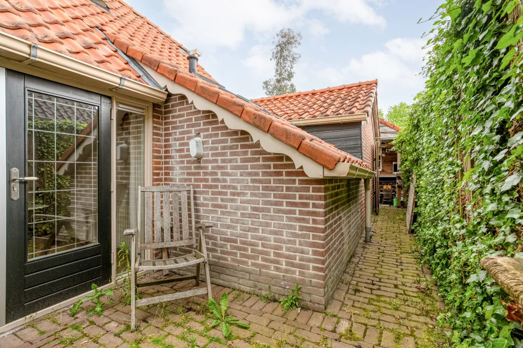 Jardin - Characterful Cottage with Garden in Beilen
