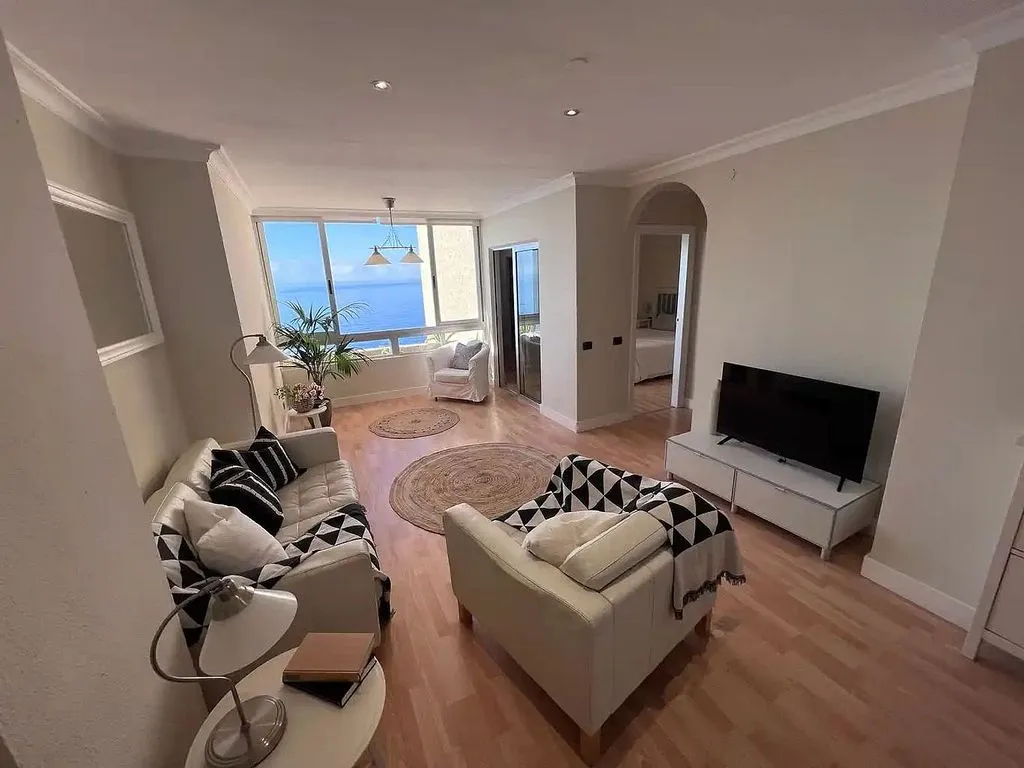 Seafront Apartment with Pool in Tabaiba