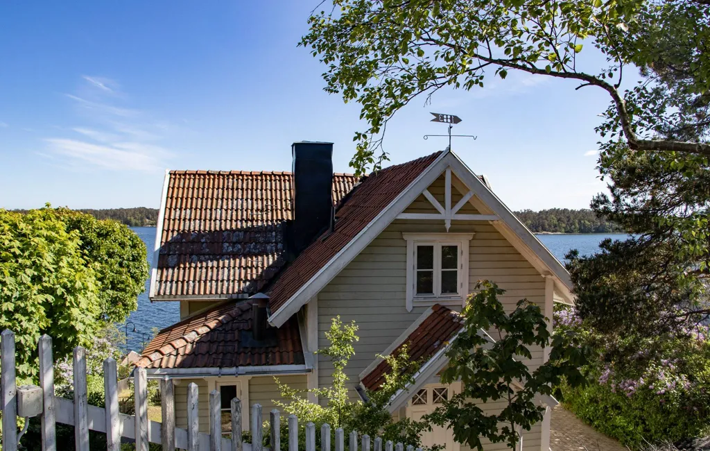 5-toaline maja asukohas Haninge kommun