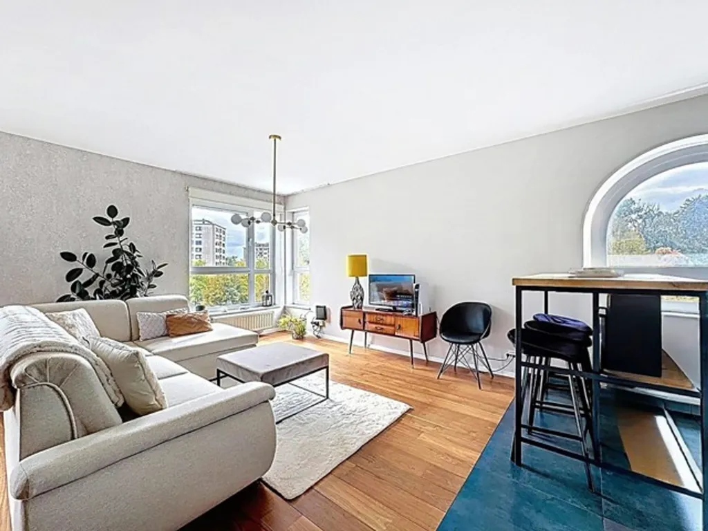 Apartment with Terrace in Jette