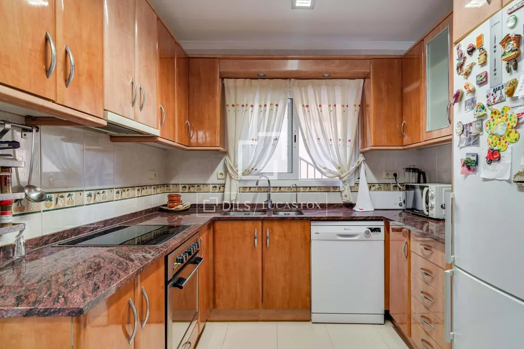 Cuisine - Detached House with Pool in Vilassar de Dalt