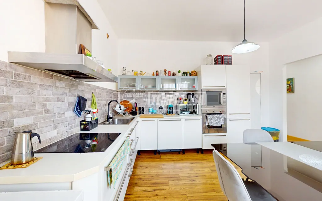 Köök - Independent Apartment with Terrazzo in Cambiano