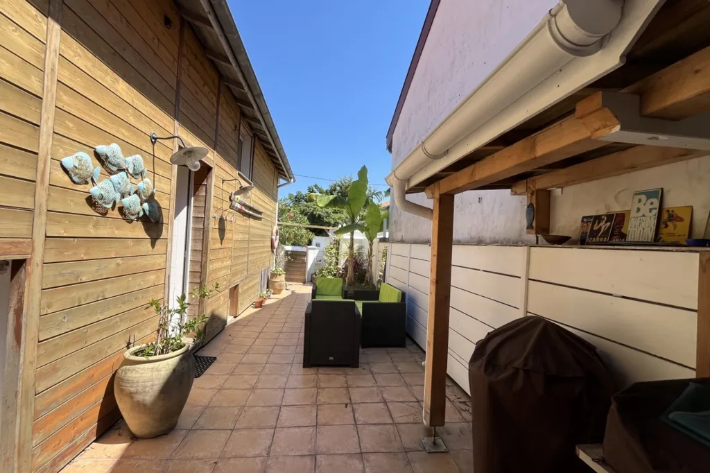 Jardin - Appartement Charmant avec Balcon au Port de Plaisance, Anglet