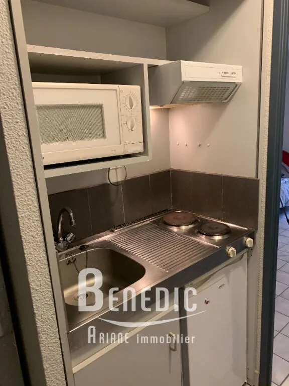 Cucina - Studio with Gym near University in Pythagore