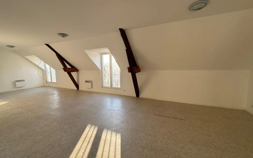 Pièces - Maison de Caractère avec Jardin à Assis-sur-Serre