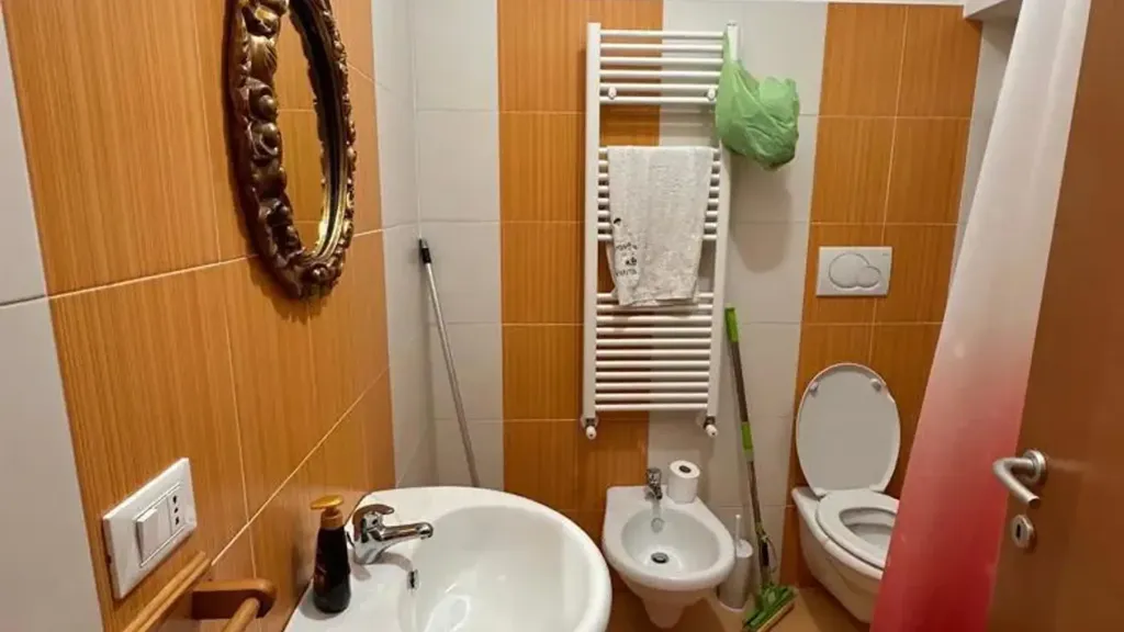 Vannitoad - Twin-Storey Apartment with Balcony in Avezzano