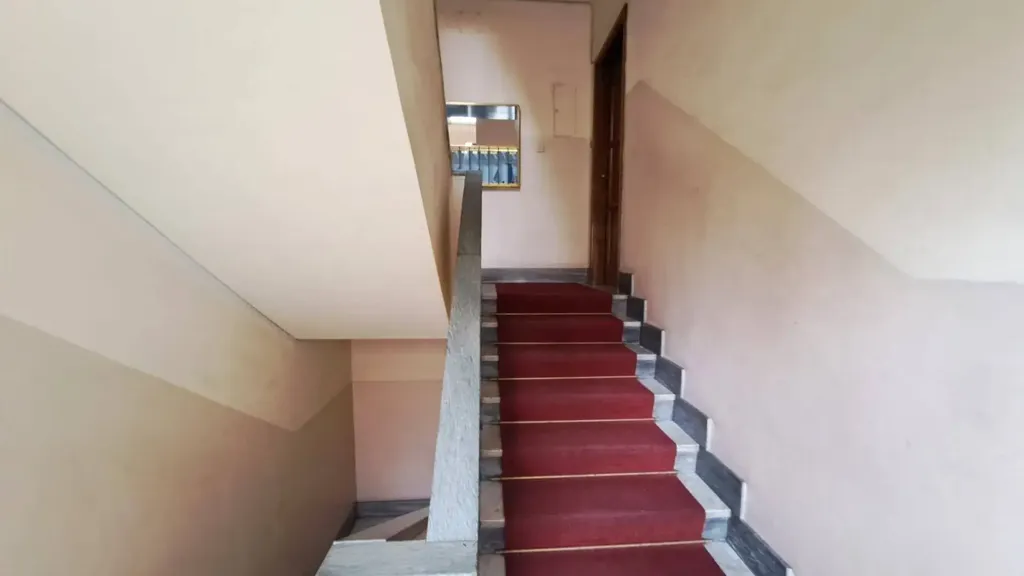 Toad - 3-Bedroom Apartment with Balcony in Turin