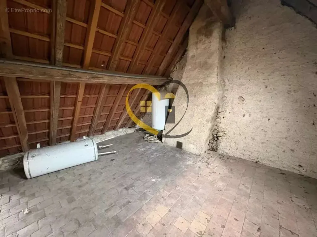 Stanze - Renovable Property with Two Houses in Limeux