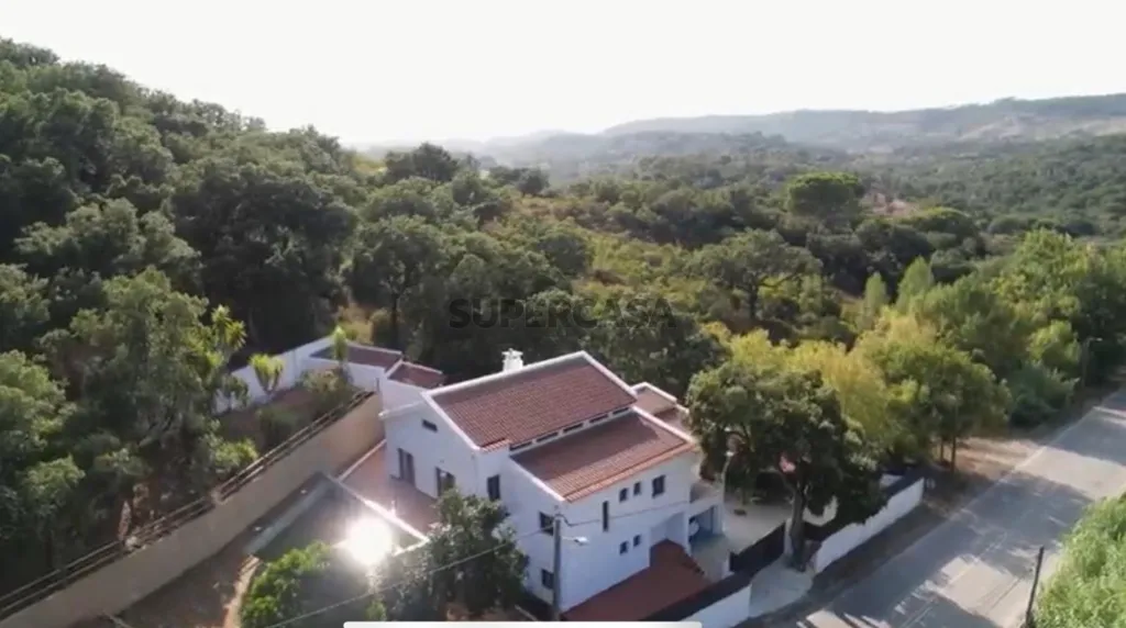 Õhuvaade - Luxury Detached House with Pool in Setúbal