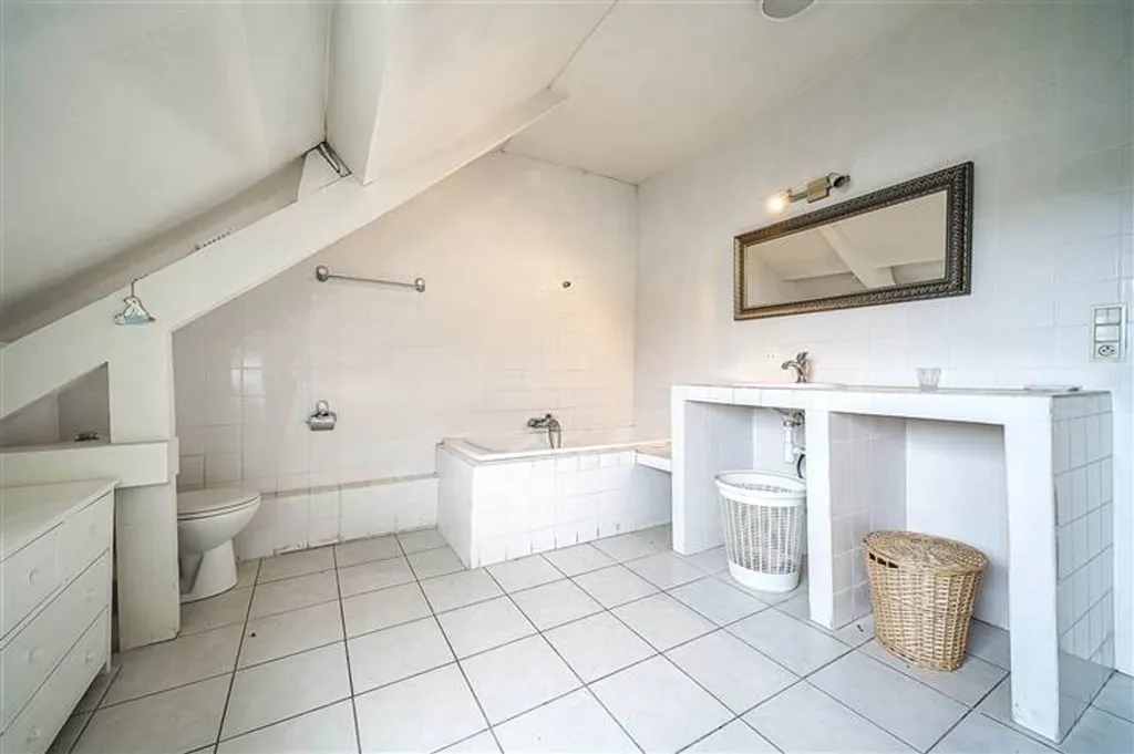 Salles de bain - Maison de Maître avec Jardin à Arlon