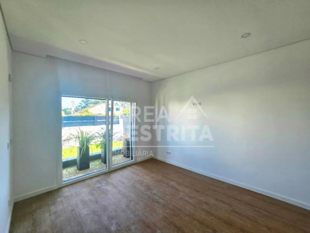 Magamistoad - Luxury Detached House with Pool in Setúbal