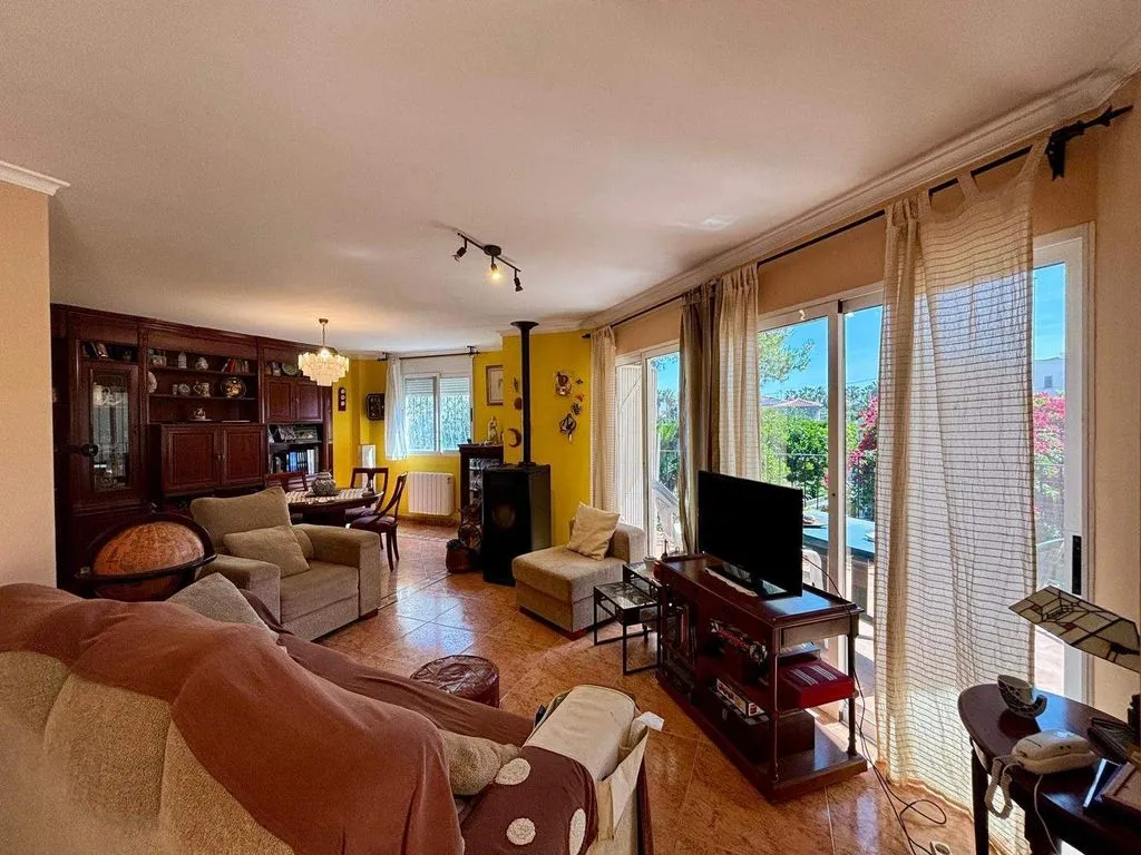 Séjour - Luxury Detached House with Garden in Daimús